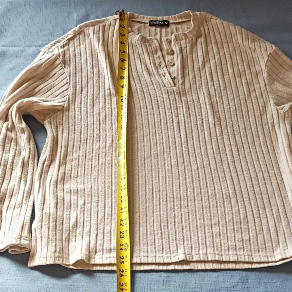 LoveBug Boutique Beige Ribbed Knit - Picture 10 of 11
